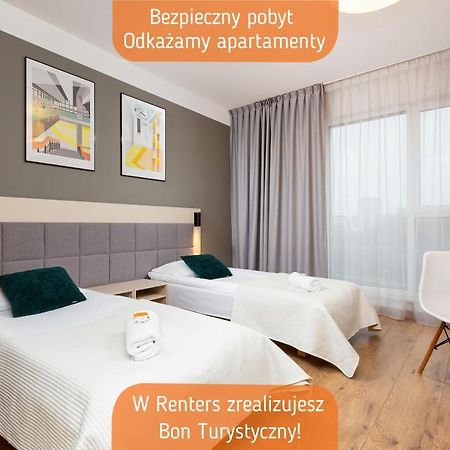 Wolska Residence Apartments With Parking By Noclegi Renters Варшава Екстер'єр фото
